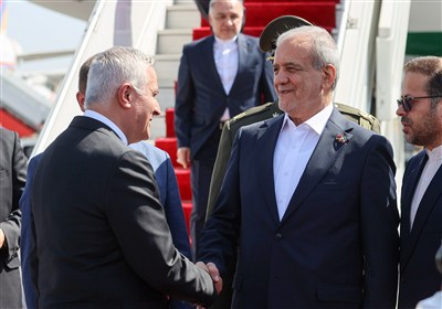 İran Cumhurbaşkanı Pezeşkiyan Ermenistan&apos;a Doğru Yola Çıktı