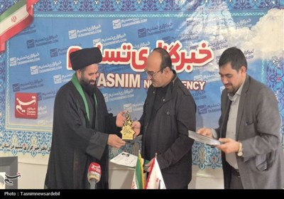 حضور دبیر شورای امر به معروف و نهی از منکر استان اردبیل در نمایندگی خبرگزاری تسنیم