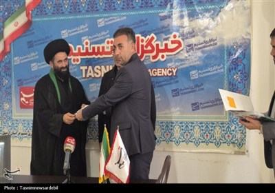 حضور دبیر شورای امر به معروف و نهی از منکر استان اردبیل در نمایندگی خبرگزاری تسنیم