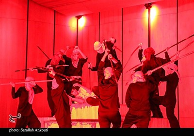 اجرای نمایش آیینی در تالار فرهنگ و هنر کرمان