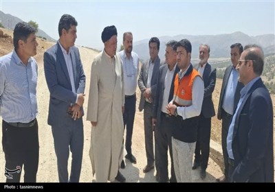 بازدید نایب رئیس کمیسیون اصل نود از پروژه‌های عمرانی بخش سرفاریاب