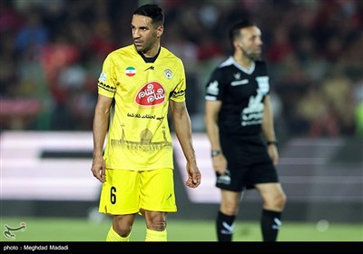 آغاز لیگ بیست‌وپنجم - پرسپولیس ، فجرسپاسی