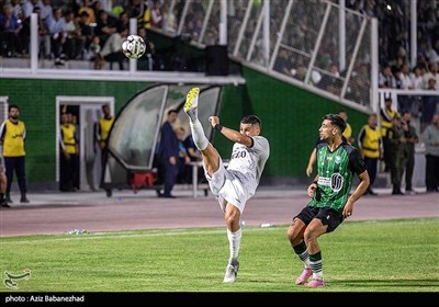 دیدار تیم‌های فوتبال خیبر خرم‌آباد و مس رفسنجان