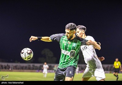دیدار تیم‌های فوتبال خیبر خرم‌آباد و مس رفسنجان
