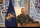 سربازی در رکاب ولایت و خدمت بی‌منت به مردم مهم‌ترین وظیفه پاسداران است