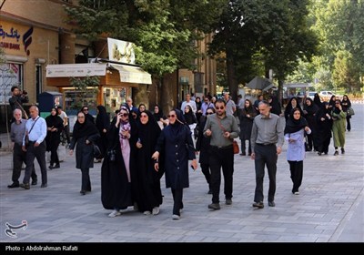 بازدید خبرنگاران از پروژه های عمرانی شهرداری همدان
