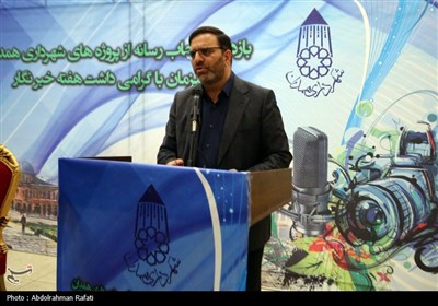 بازدید خبرنگاران از پروژه های عمرانی شهرداری همدان