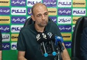 نویدکیا: فوتبال با اسم‌ها پیش نمی‌رود؛ تاکتیک و نظم حرف اول را می‌زند