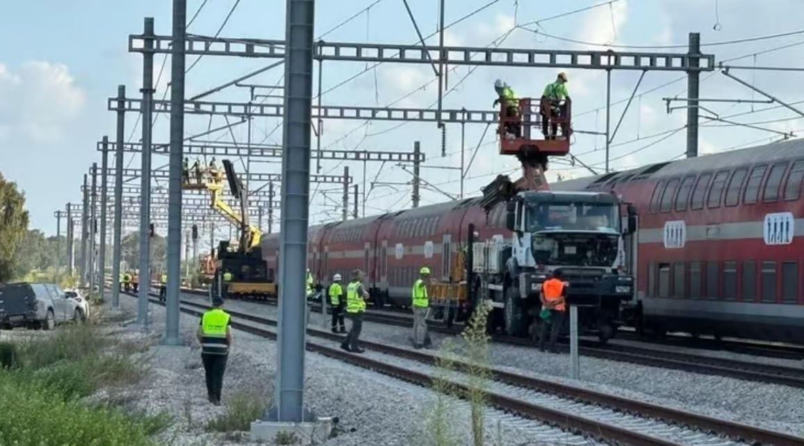 Движение всех поездов в оккупированной Палестине остановилось на несколько недель