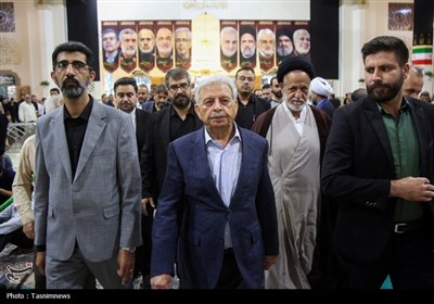 تشرف وزیر کشاورزی پاکستان به حرم حضرت معصومه (س)