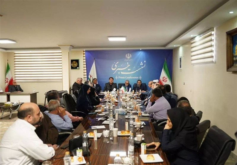 زینی‌وند در دیدار با حزب اعتدال و توسعه: همه از منافع ملی پشتیبانی کنند