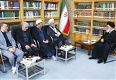 همه باید در صیانت از ارزش‌های اسلامی مسئولیت‌پذیر باشند