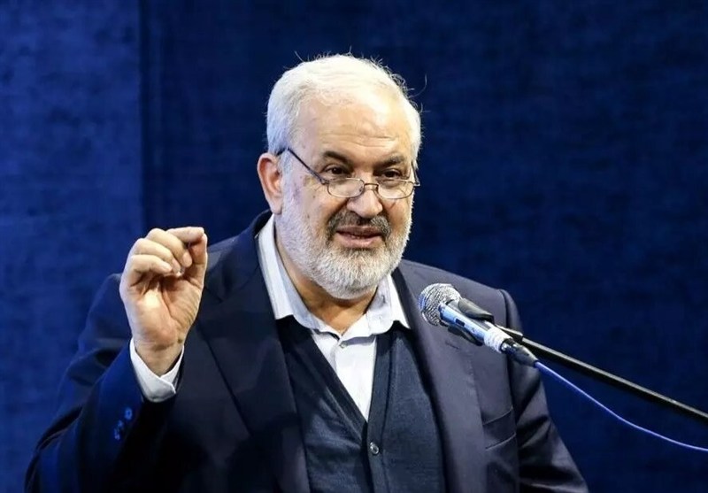 علی‌آبادی: تا پایان سال 1259 طرح برق‌رسانی در کشور به بهره‌برداری می‌رسد