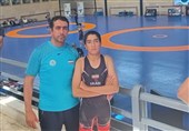 مدال برنز کشتی استان تهران در دستان نماینده پیشوا
