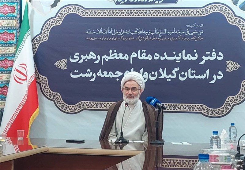 خبرنگاران منتقدان سازنده و ارتقاء‌دهنده جامعه هستند