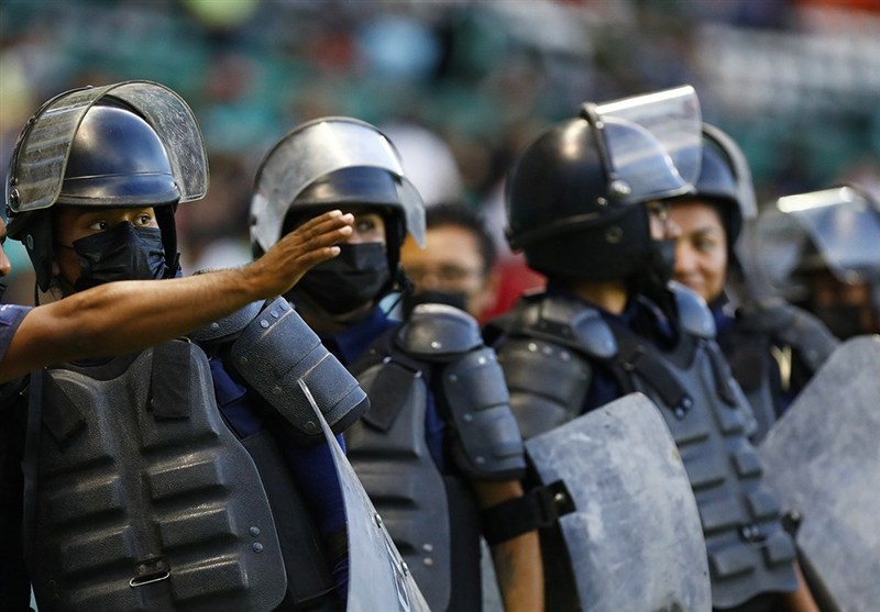 10 Injured, 90 Arrested After Fan Violence Halts Argentina Match