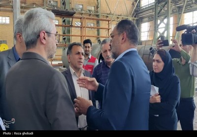 جلسه بررسی مشکلات شرکت ماشین سازی لرستان