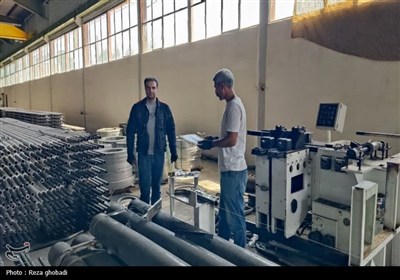 جلسه بررسی مشکلات شرکت ماشین سازی لرستان