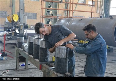 جلسه بررسی مشکلات شرکت ماشین سازی لرستان