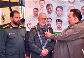 پیاده‌روی زائران امام رضا(ع) نماد دلدادگی به اهل بیت است