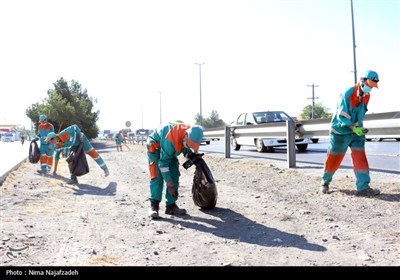 پاکسازی محورهای ورودی مشهد برای استقبال از زائران پیاده