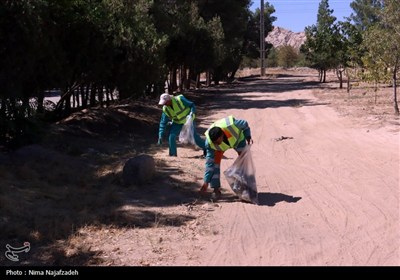 پاکسازی محورهای ورودی مشهد برای استقبال از زائران پیاده