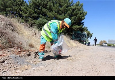 پاکسازی محورهای ورودی مشهد برای استقبال از زائران پیاده