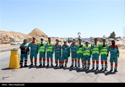پاکسازی محورهای ورودی مشهد برای استقبال از زائران پیاده