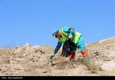 پاکسازی محورهای ورودی مشهد برای استقبال از زائران پیاده