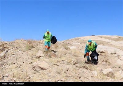 پاکسازی محورهای ورودی مشهد برای استقبال از زائران پیاده
