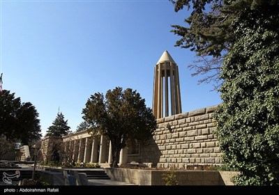 آرامگاه حکیم ابو علی سینا در همدان