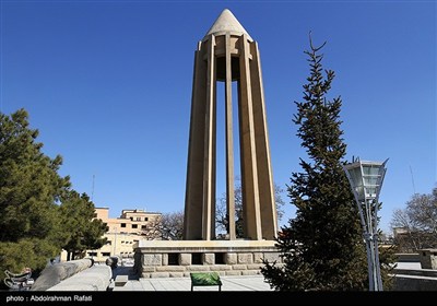 آرامگاه حکیم ابو علی سینا در همدان