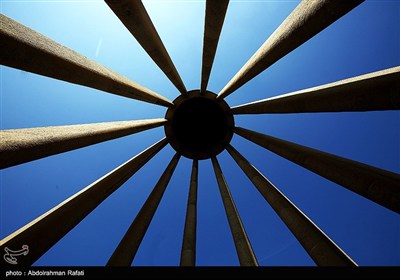 آرامگاه حکیم ابو علی سینا در همدان