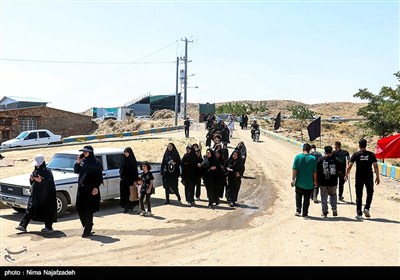 زائران رضوی در جاده امام رضا (ع) - 2