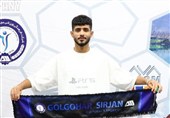 بازیکن فولاد به گلگهر پیوست
