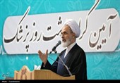 پیامبر اکرم(ص) الگوی جامع اخلاق، علم و مقاومت بود