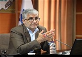 کاهش 42 درصدی مهاجرت پزشکان از استان قم