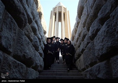 مراسم روز پزشک در آرامگاه بوعلی سینا-همدان