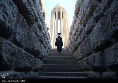 مراسم روز پزشک در آرامگاه بوعلی سینا-همدان