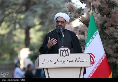مراسم روز پزشک در آرامگاه بوعلی سینا-همدان