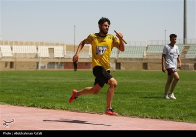 مسابقات قهرمانی دو و میدانی نونهالان منطقه 3 کشور درهمدان