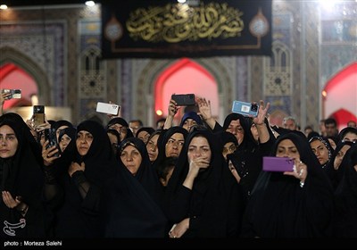 آیین خطبه خوانی شب شهادت امام رضا(ع) در حرم مطهر رضوی