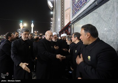 آیین خطبه خوانی شب شهادت امام رضا(ع) در حرم مطهر رضوی