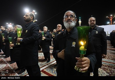 آیین خطبه خوانی شب شهادت امام رضا(ع) در حرم مطهر رضوی