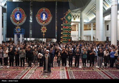 حرم مطهر شاهچراغ (ع) در سوگ امام رضا (ع) غرق در ماتم و عزا شد