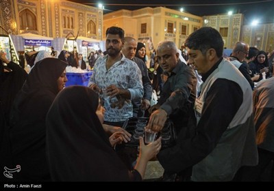 حرم مطهر شاهچراغ (ع) در سوگ امام رضا (ع) غرق در ماتم و عزا شد
