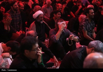 عزاداری زائران حرم خواهر خورشید هشتم در سوگ امام رئوف