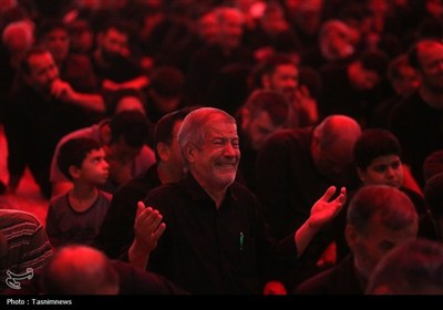 عزاداری زائران حرم خواهر خورشید هشتم در سوگ امام رئوف