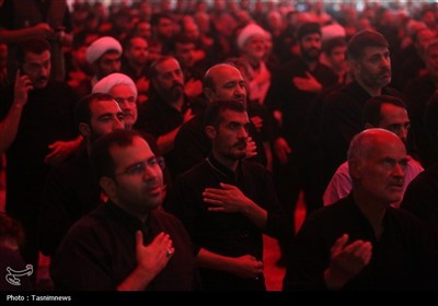 عزاداری زائران حرم خواهر خورشید هشتم در سوگ امام رئوف