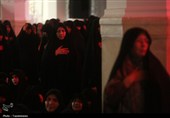 عزاداری زائران حرم خواهر خورشید هشتم در سوگ امام رئوف